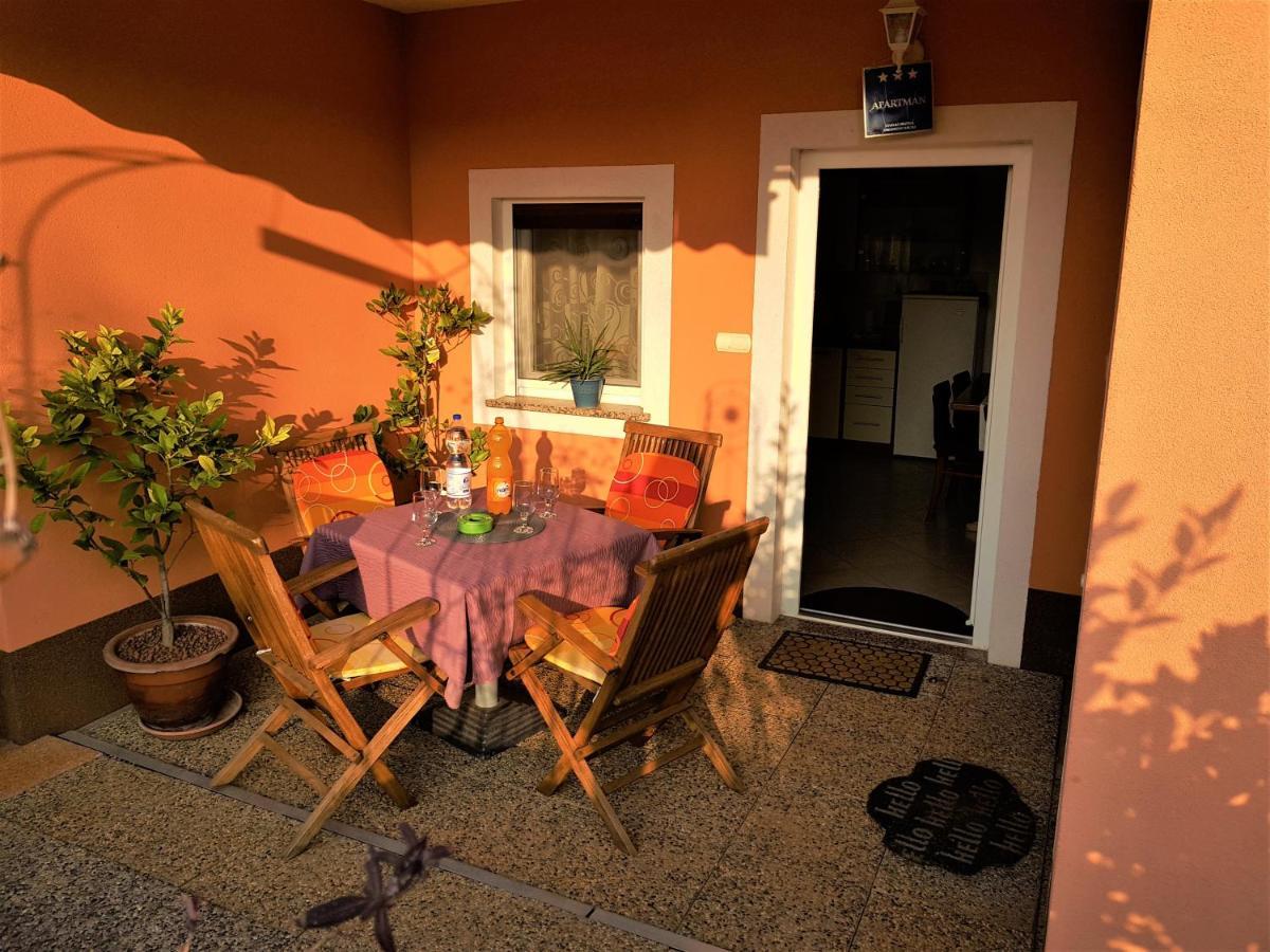 Apartments Davor Umag Exterior photo